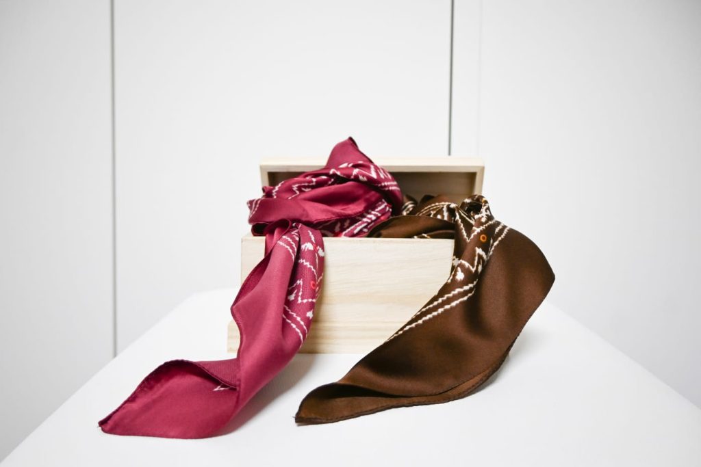 foulard fantasia etnica